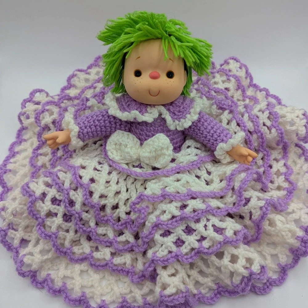Vintage Handmade Crochet Bed Doll Purple White Ruffle Gown Green‎ Hair 10 Inch